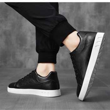 Unisex igapäevased tossud kunstnahast ülemisega, ees nööriga, igapäevase stiiliga, sobib suveks, kevadeks ja sügiseks