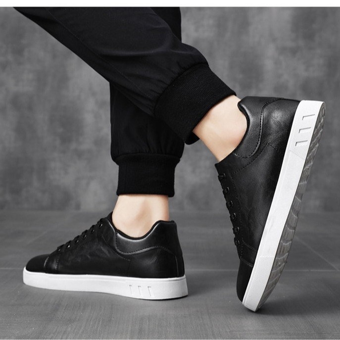 Unisex igapäevased tossud kunstnahast ülemisega, ees nööriga, igapäevase stiiliga, sobib suveks, kevadeks ja sügiseks