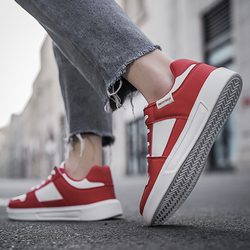 Unisex tossud, madal varvas, hingav võrkvooder, stringid, kummist talla