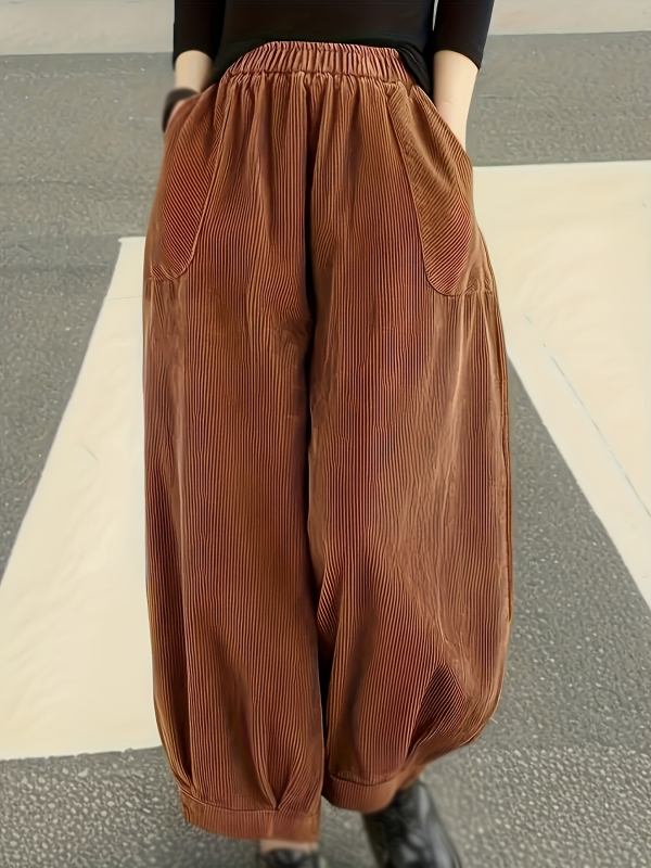 Corduroy lantern püksid, sirge lõige, üheksapunktiline pikkus, elastne vöökoht, retro stiil