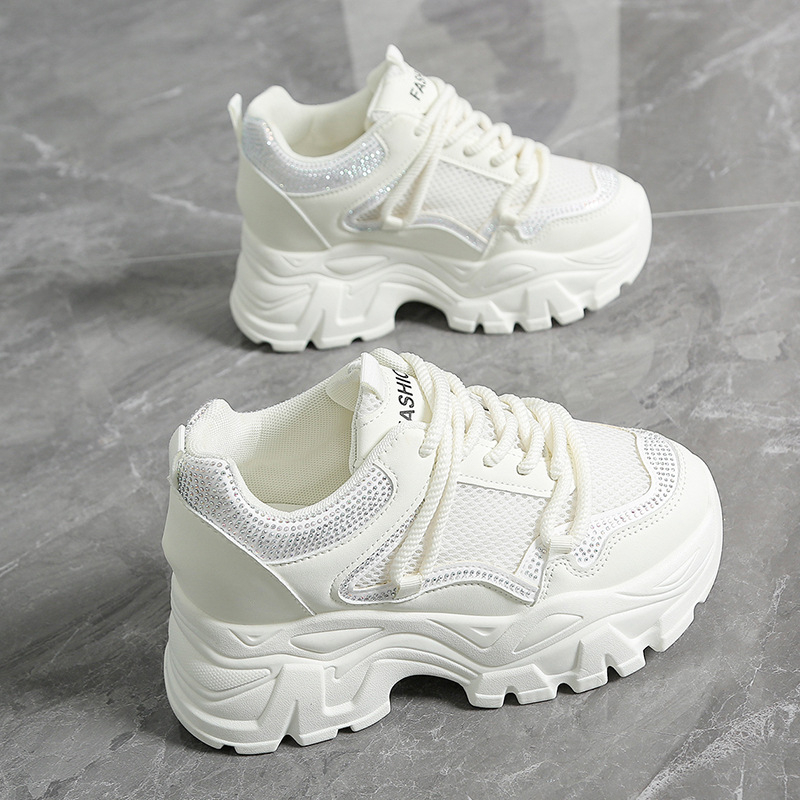 Naiste spordijalatsid 2025 paksu tallaga, hingava võrkpealne ülaosa, kõrgendava sisetallaga, nööridega, igapäevaseks kasutamiseks