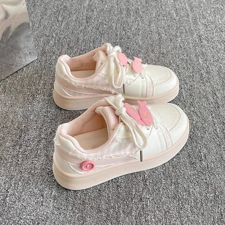 Paksu tallaga loaferid, ümmarguse nina, PU pealne, kummist tald, keskmise kõrgusega kanna 3-5 cm