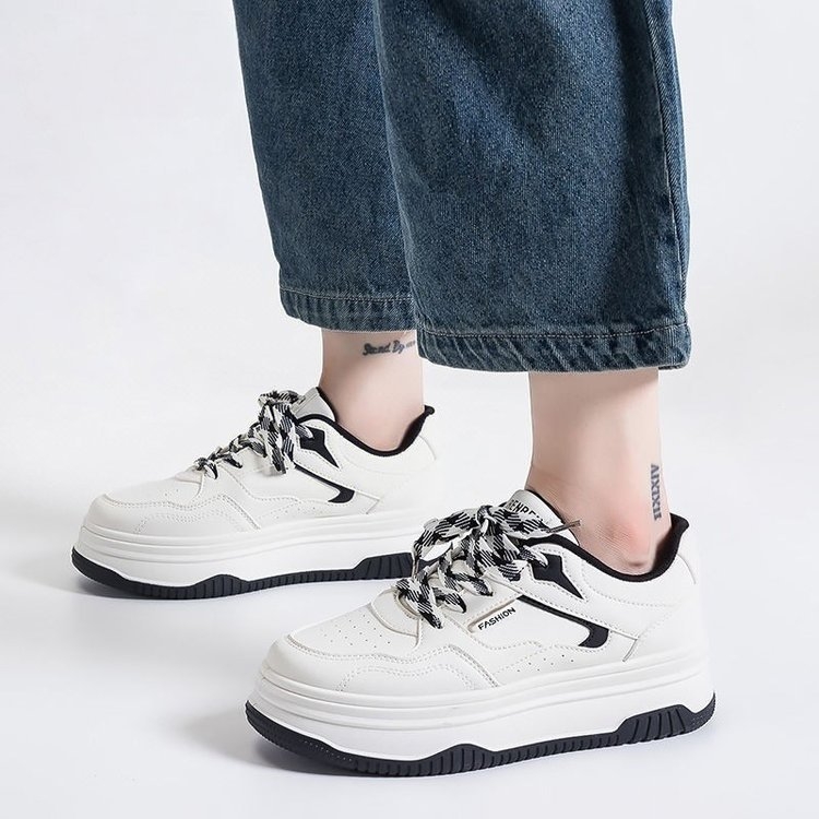 Naiste keskmise kõrgusega nööriga tossud, PU patenteeritud naha ülemine, kummist tald, Color-Blocking muster, sügisese igapäevased skate-tossud