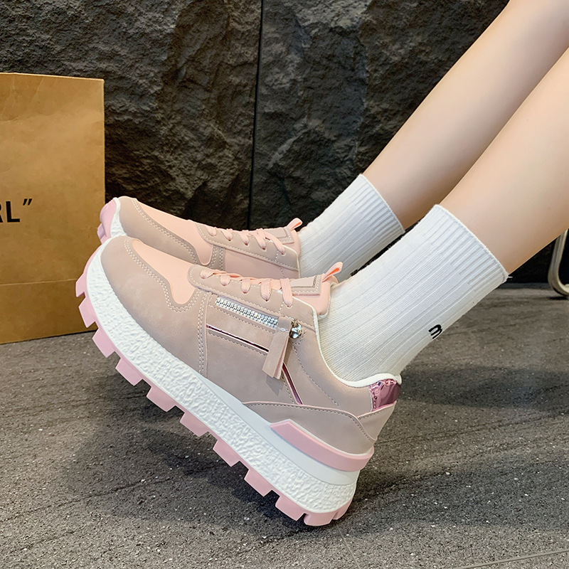 Naiste igapäevasportlikud tossud paksu tallaga, ümmargune varvas, PU ülaosa, kummist talla, lukk, madal