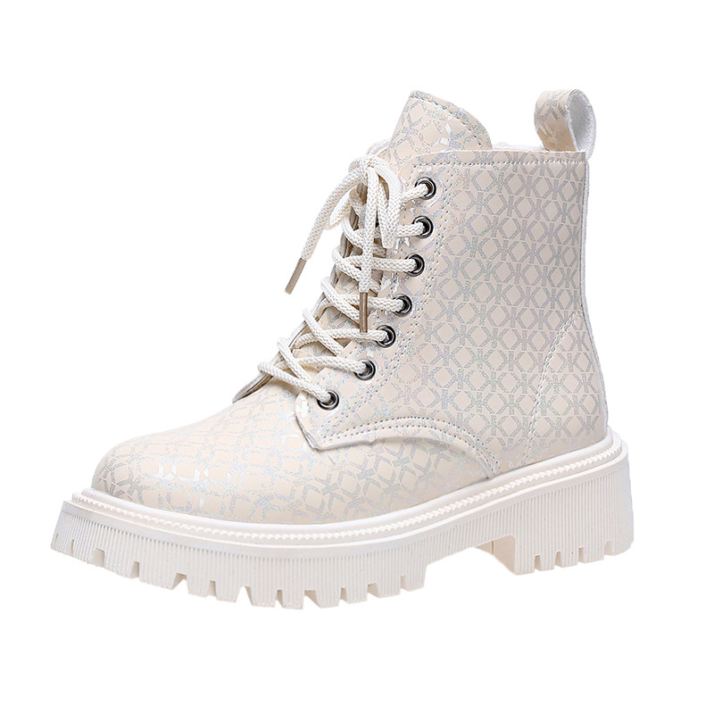 Martin saapad | Briti stiil, ümmargune varvas, keskmise kõrgusega konts 3–5 cm, külglukuga