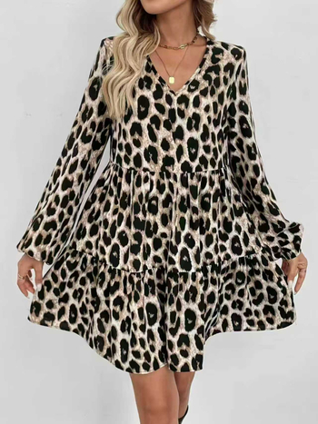 Leopardi mustriga kleit, sügav V-kaelus, pikad varrukad, keskpikkus, polüester