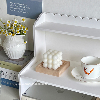 Kahekorruseline puidust laua hoiukapp – liikuv lauakorraldaja