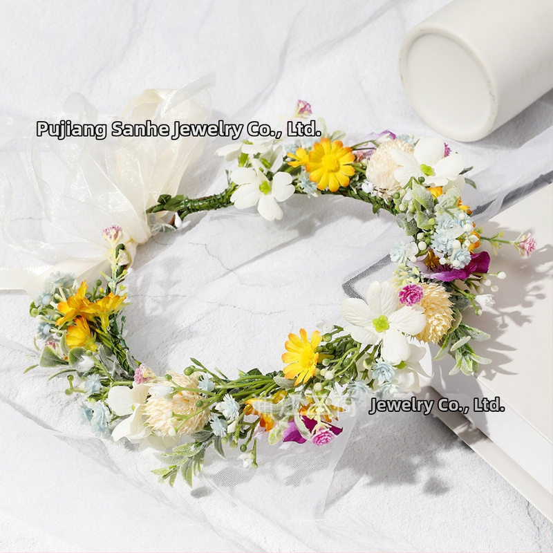 Boheemiline lillede pärg peale, käsitsi kootud materjal, elegantne unisex pulmatarvik, kevad 2025