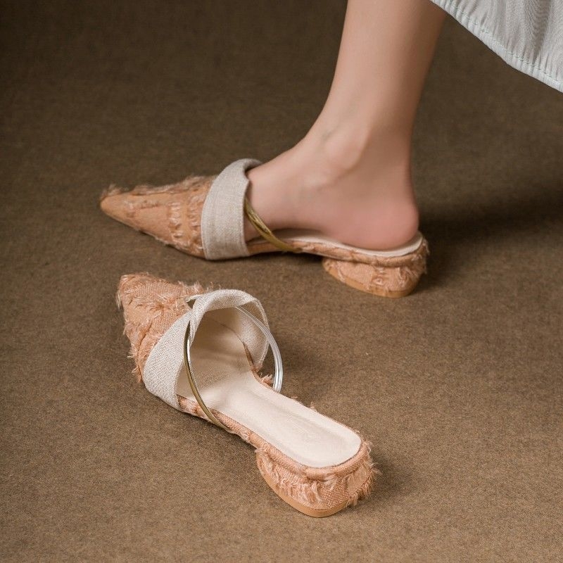 Naiste suletud ninaga mules, tekstiil ülaosaga, slip-on, madal kont 0–3 cm, terav varv, kummist tald