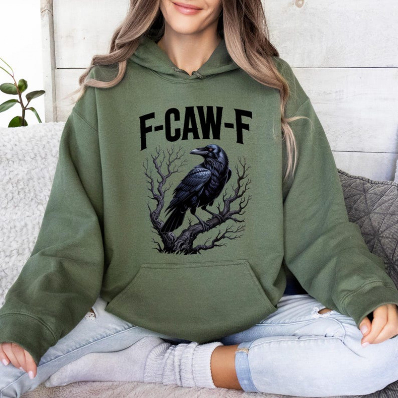 Raven kapuutsiga pusas, gooti disain, sirge lõige, kengurukott, 96% polüester