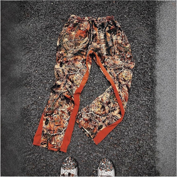 Unisex kamuflaaž spordipüksid sirge lõikega, pikad, vöökoht keskmine, 100% polüester