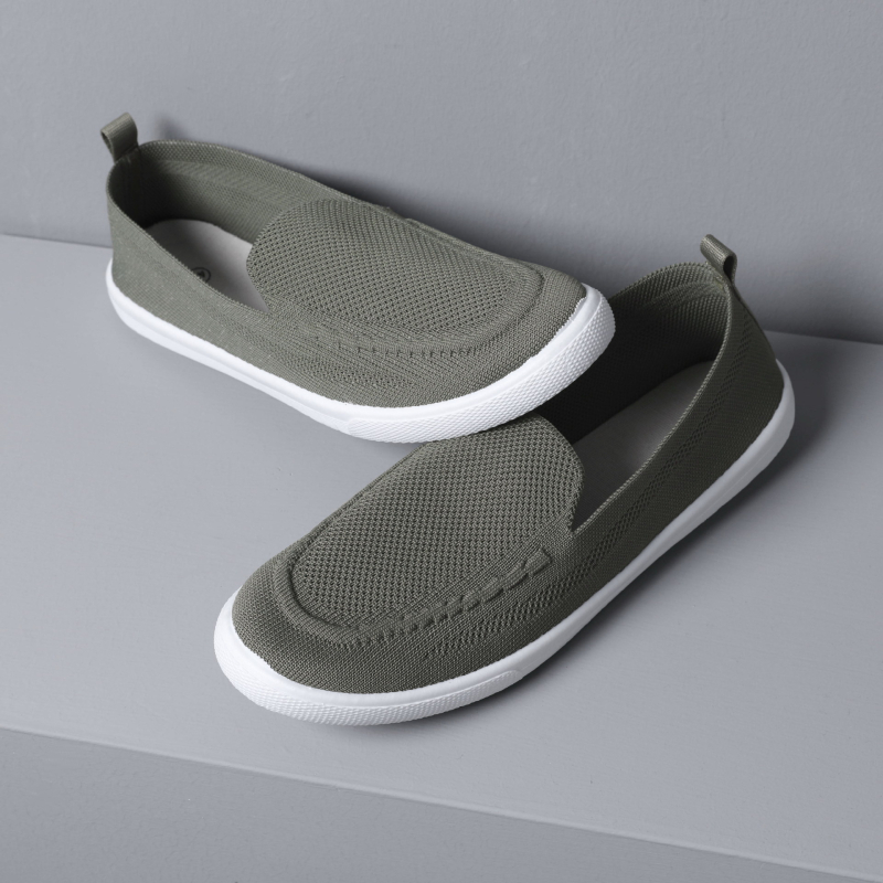 Adidași slip-on pentru bărbați, low-top | respirabili, ușori | Pânză pe exterior • Talpă din cauciuc • Talpă injectată