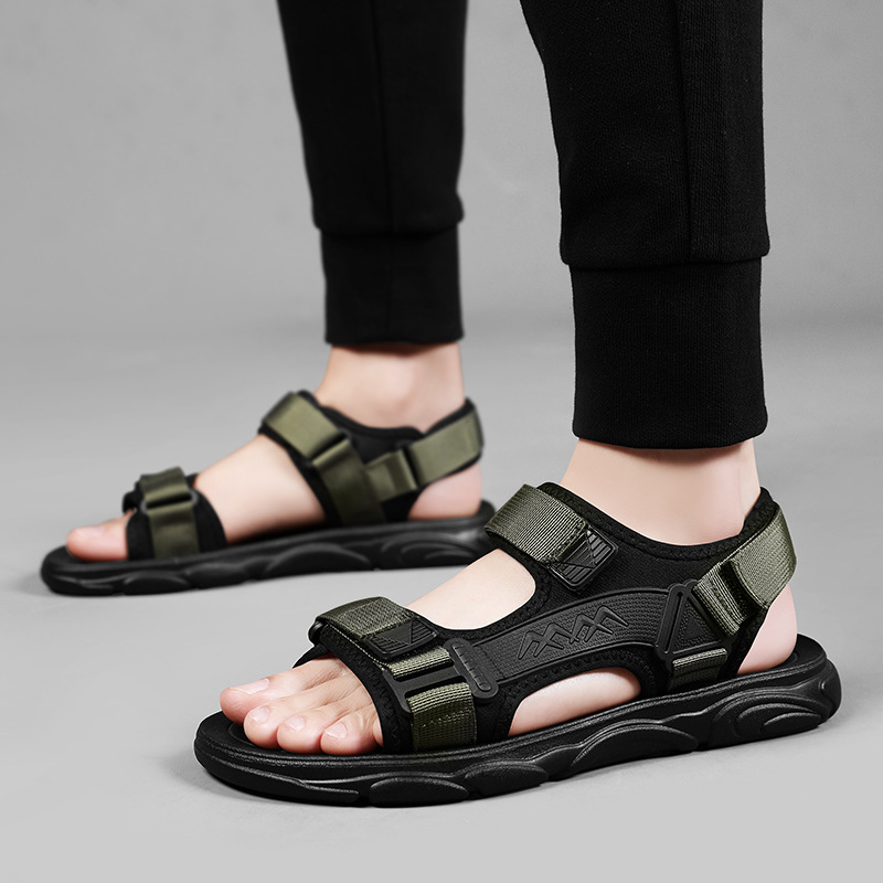 Meeste sandaalid avatud varbaga ja Velcro-kinnitus; hingavad, libisemiskindlad; kerge pehme tald; ülemine materjal: puuvill; tald: PVC; täiskasvanud mehed; suvi 2025