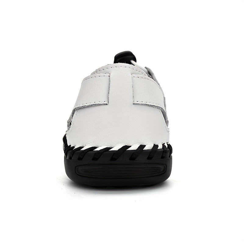 Meeste avatud varbaga sandaalid, veluurist ülaosa, kummist tald, reguleeritav rihm.