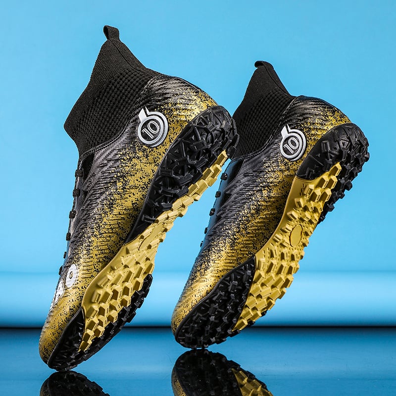 Poiste jalgpallijalatsid TF naeladega, madal ülaosa, pealne sünteetilisest nahast, mikrokiudvooder, vastupidav kummist välistald