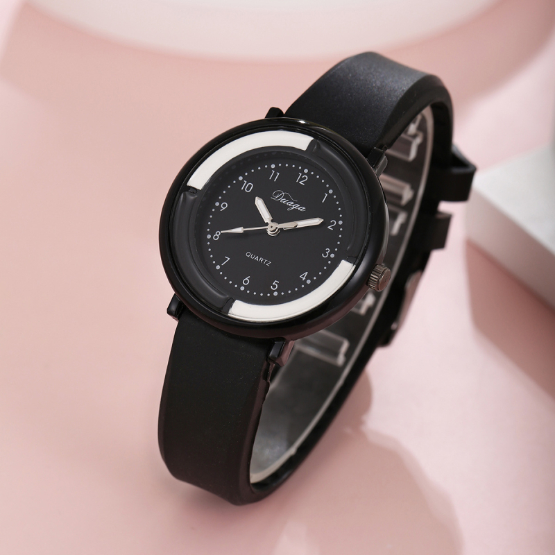 Kvartsikell, silikoonrihm, segakorpus, ümmargune dial, näidikuseadis