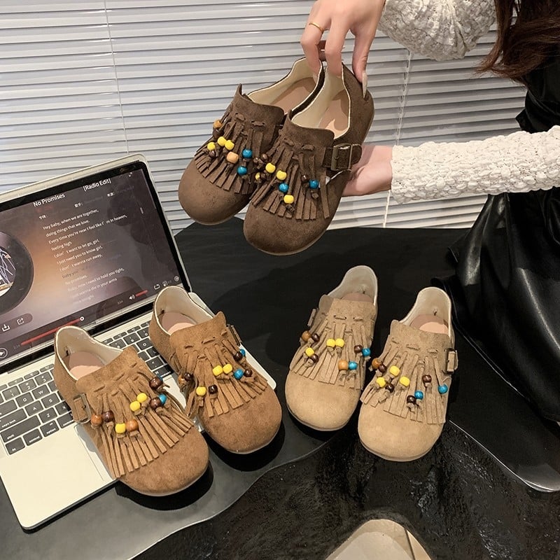 Naistele mokassiinid fringed ja helmmedega, ummargune nin, madal kont 1-3 cm, slip-on, kummist tald