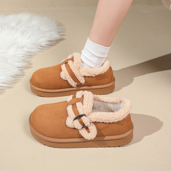 Naiste talvesaapad suure paksu tallaga, sametist ülaosa, lühike plüüsi vooder, madal varvas, kummist põhja, ilma tõmblukuta