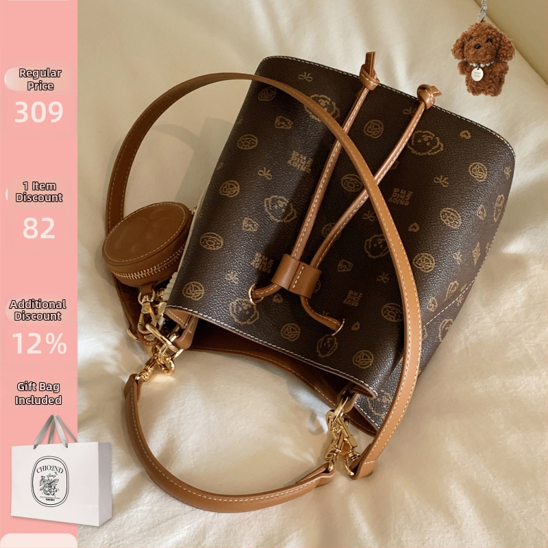 Vedrová taška s tromi popruhmi, unisex, vyšívaný materiál, vnútorné zipsové vrecko