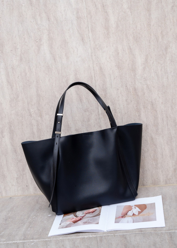 Naiste retro tote kott, tõeline nahk, horisontaalne ruudukujuline kuju, tõmblukuga sulgemine, sisemine zip-korter, vooder polüester-puuvillane