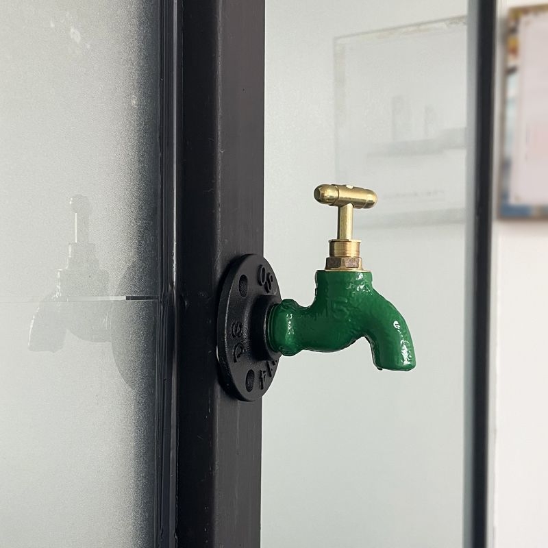 Oceľový magnet na chladničku s kreatívnym retro-priemyselným dizajnom ventilu kohútika; Materiál: železo; Štýl: kreatívny; Darček; vhodný na Vianoce a svadby