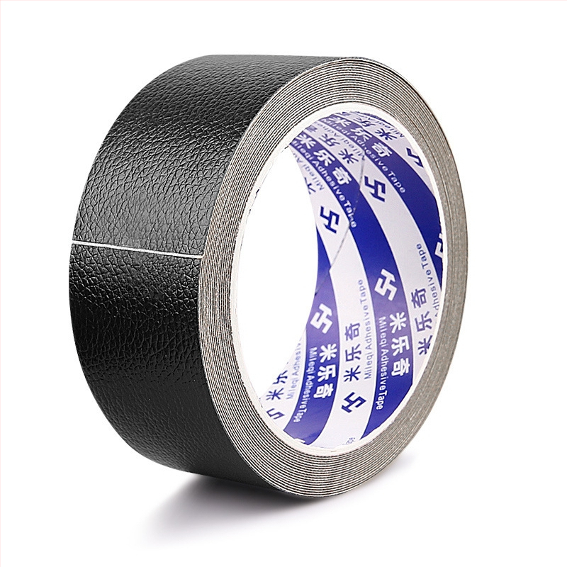 Patch na opravu vnútorného zvršku päty – samolepiaci, bez lepidla; jeden rozmer; pre tenisky, kožené a bežné topánky; celoročné použitie; denný štýl