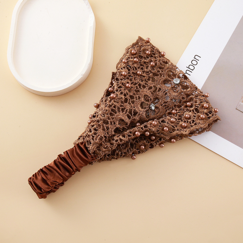 Čelenka z textilu s kockovaným vzorom, ženský geometrický štýl – jeseň 2024