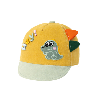 Dječja kapa s kačjim jezikom, prozračni poli-pamučni materijal, kratka rubnica, okrugla kruna