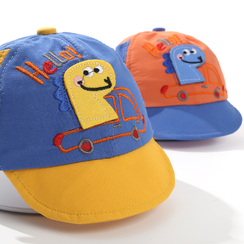 Šešir baseball s dinosaurskim izšivkom, zakrivljeni rub, prozračan poliester, zaštita od sunca, za djecu 0–4 godine, upotreba tijekom cijele godine