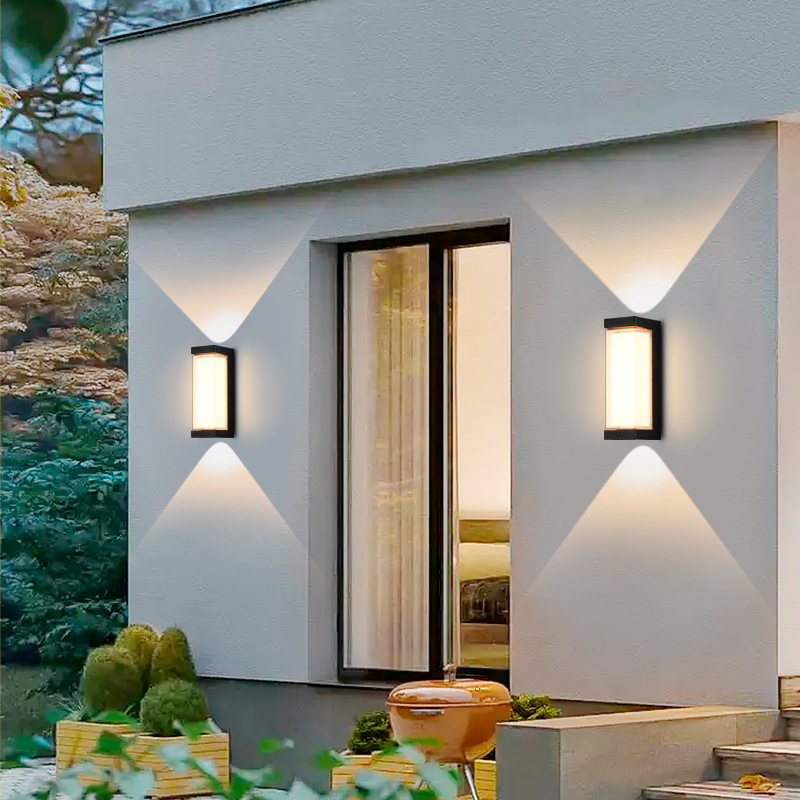 LED vonkajšia stenová lampa s hliníkovým telom, IP65, 900 lm, 12/16/24 W, 3000/4000/6000 K