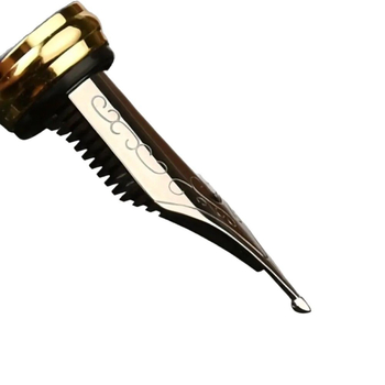 Tvrdý kaligrafický nib s kovovým plášťom, kovovou špičkou, v krabici