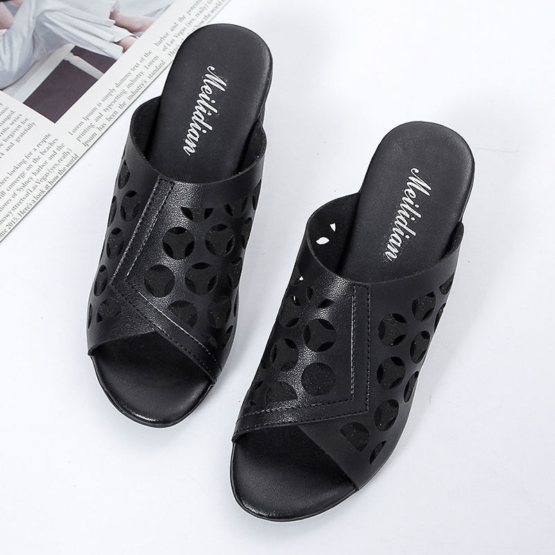 Ženske PU kožne sandale sa srednjom debelim petom, perforiran dizajn za casual nošenje