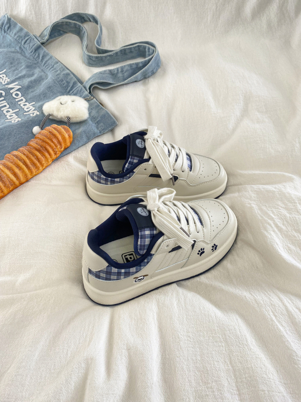 Ženske dnevne tenisice, okrugla špička, gornji dio od umjetnog fleecea, gumasti potplat, vezanje, model s color-block uzorkom, dizajn za povećanje visine, proljetno izdanje 2025