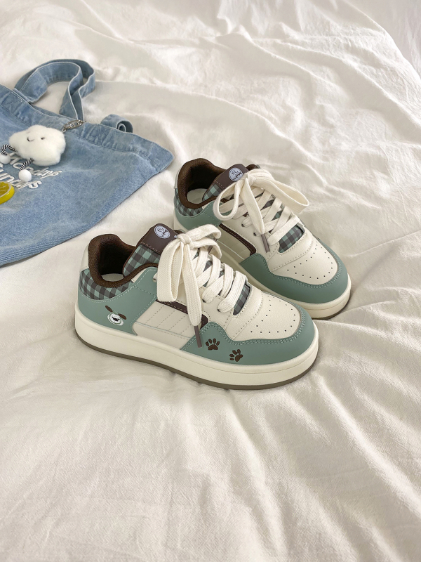 Ženske dnevne tenisice, okrugla špička, gornji dio od umjetnog fleecea, gumasti potplat, vezanje, model s color-block uzorkom, dizajn za povećanje visine, proljetno izdanje 2025