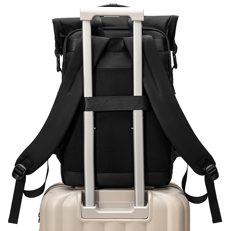 Pánsky batoh na cestovanie, Urban Adventure štýl, 20–35 L, Oxford materiál, ramenné popruhy s vzdušným vankúšom