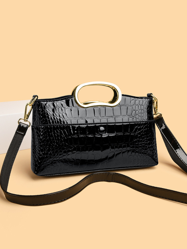 Torba od kože krokodila s zatvaračem, pravokutnog oblika, unutarnji džepovi sa zipom i džep za mobitel