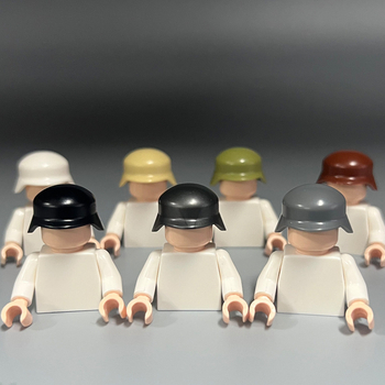 Sada malých dielikov pre vojenskú figúrku – prilba nemeckého typu, ABS plast, 200–400 dielov, 0.1 kg, pre vek 7–14 rokov