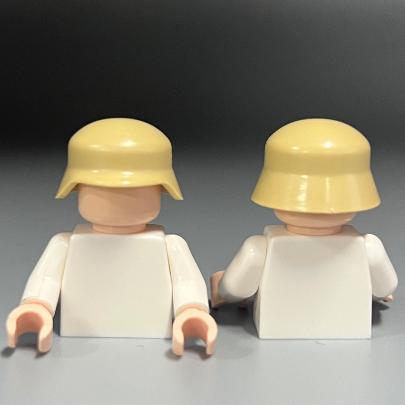 Sada malých dielikov pre vojenskú figúrku – prilba nemeckého typu, ABS plast, 200–400 dielov, 0.1 kg, pre vek 7–14 rokov