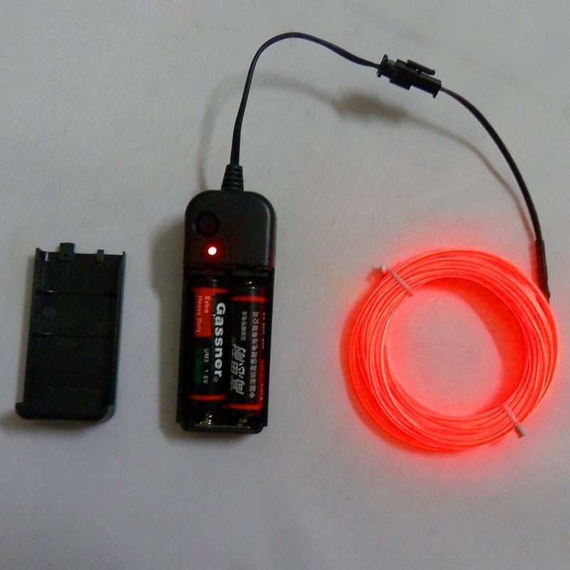 Svetelná sada batériového boxu s 2,3 mm žiarivým káblom, krížovou zrkadlovou konfiguráciou, 3V studené svetlo, lampa bez oslnenia pre atmosféru