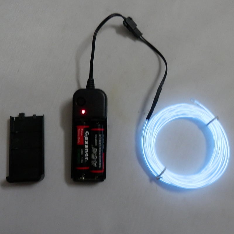 Svetelná sada batériového boxu s 2,3 mm žiarivým káblom, krížovou zrkadlovou konfiguráciou, 3V studené svetlo, lampa bez oslnenia pre atmosféru