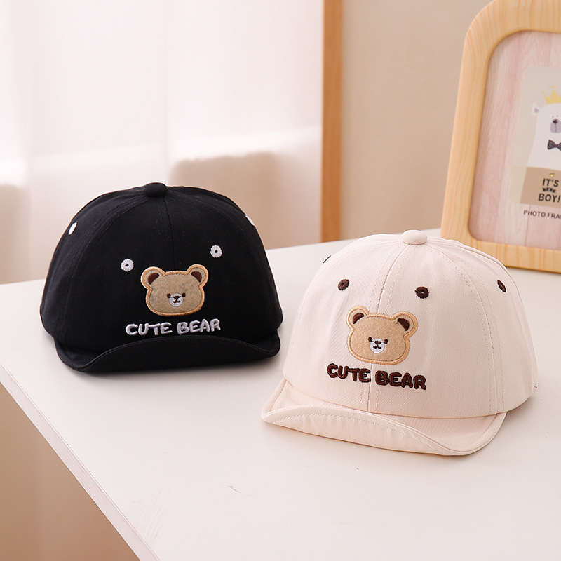 Šešir s vizirjem za djecu 1–2 godine, kupolasti oblik, krati rub, zaštita od sunca, proljeće–jesen