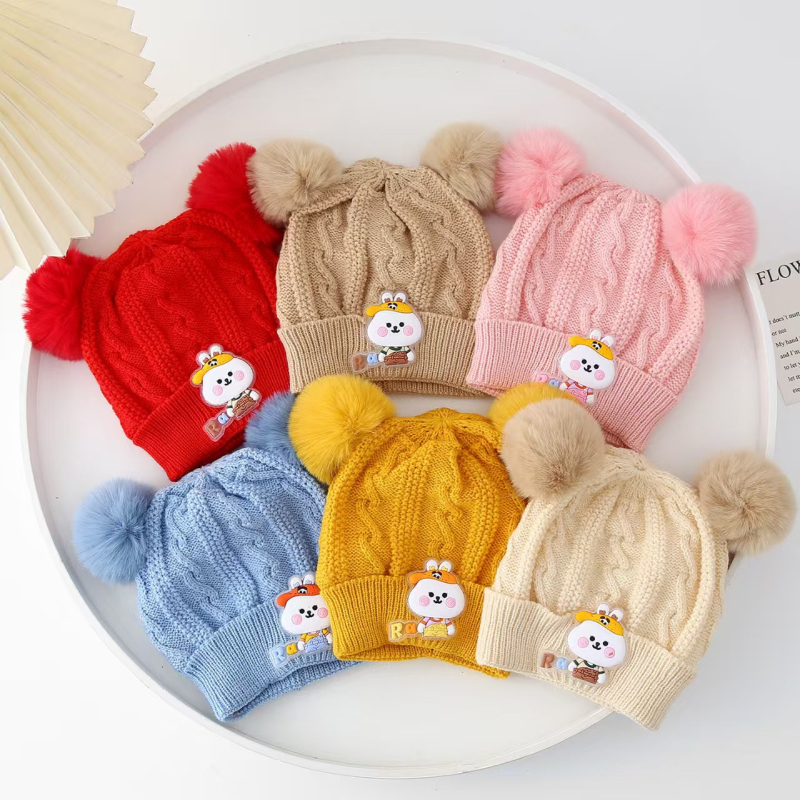 Vunena kapa za bebe i malu djecu – dvostruko debela pletena kapa s zaštitom za uši, zaobljeni vrh, bez ruba (6–12 mjeseci, 1–2 godine)