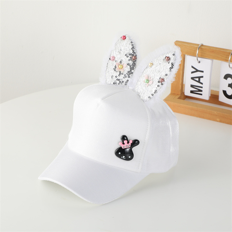 Dječja mrežasta kapa s ušima zeca i šljokicama, široki rub, kupolasti vrh, pamukasto-sintetička tkanina