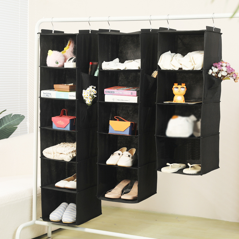 Višeslojna višenamjenska vrećica za garderobu, kubnog oblika, od netkanog materijala, model 832012, za vješanje u ormaru i organizaciju skladištenja