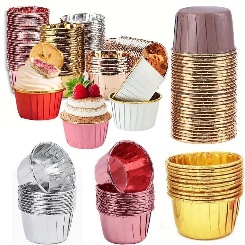 Červené a zlaté papierové košíčky na muffiny pre svadby (Kategória: Pečiaci papier; Materiál: Iný; Povrchová úprava: Iné; Importované: Nie)