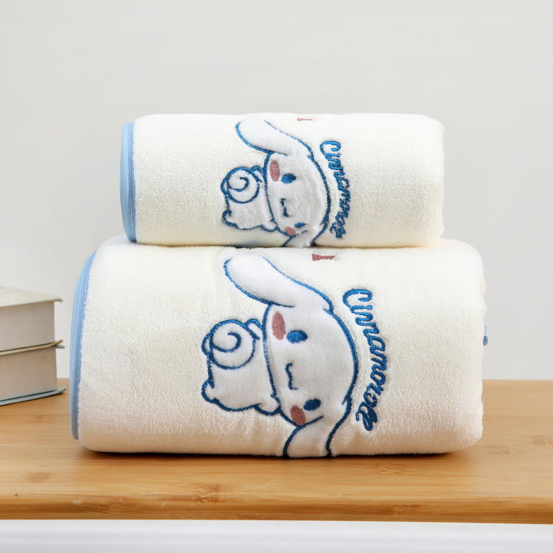 Комплект три кърпи за баня с карикатурна бродерия, 32-нишкова прежда, бродирани, с еднообразно тъкане