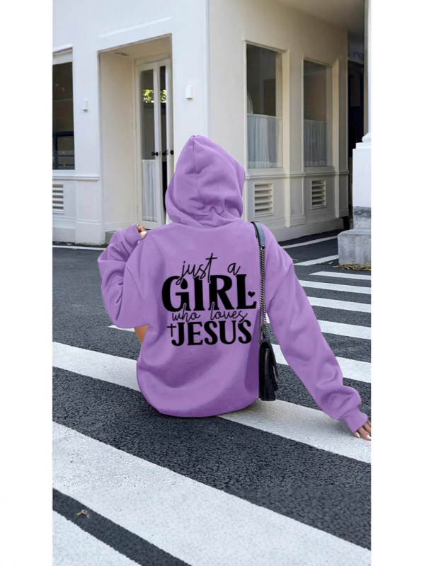 Crna ženska mikina s kapuljom, dugi rukavi, džep kengura, natpis slovima, poliester 95%