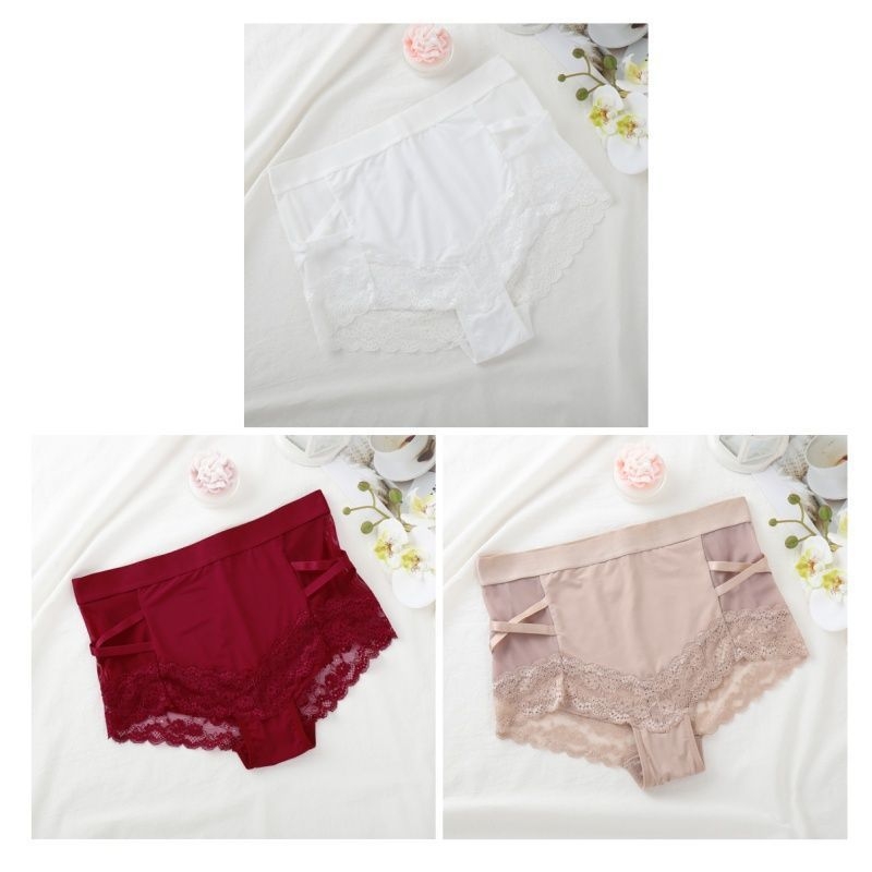 Dámske bavlnené nohavičky s stredným pásom a bavlnou podšívkou v rozkroku (81-90% bavlny)