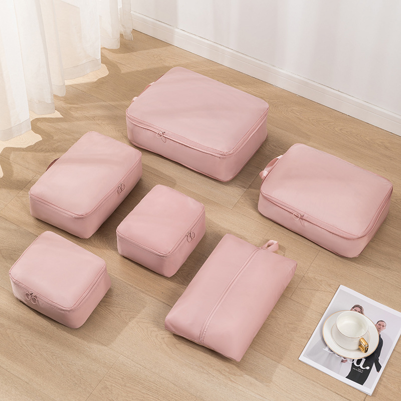 Putna torba QM2024, kubičnog oblika, poliester, višenamjenski organizator za cipele, odjeću i toaletne potrepštine