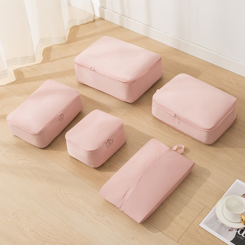 Putna torba QM2024, kubičnog oblika, poliester, višenamjenski organizator za cipele, odjeću i toaletne potrepštine